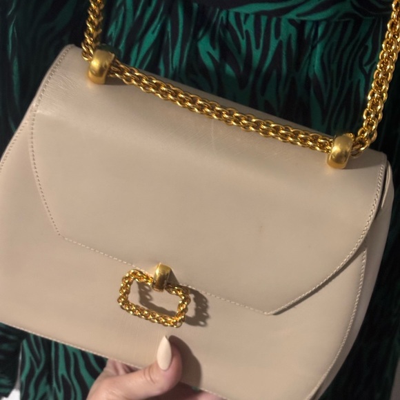 Paloma Picasso vintage Dead stock gold plated cream leathered shoulder bag - Picture 11 of 16